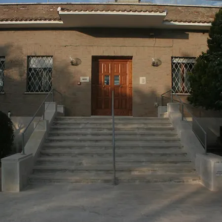 Relais Albalonga מלון 2*